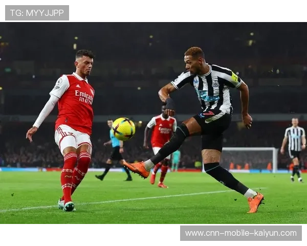 纽卡斯尔边路威胁稳定